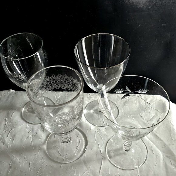 Mismatched Wine Cocktail Glasses set/4 vtg mixed silver rim etch glassware party - Picture 8 of 10